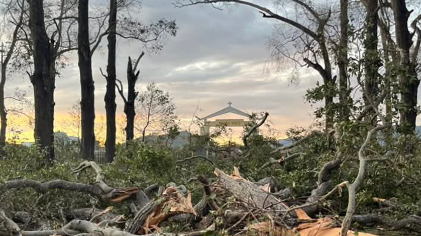 Thương hàng sao nơi Làng Sông